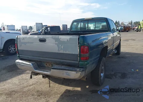 1996 Dodge Ram 2500 z USA, uszkodzony, nr VIN 1B7KF23ZXTJ107360